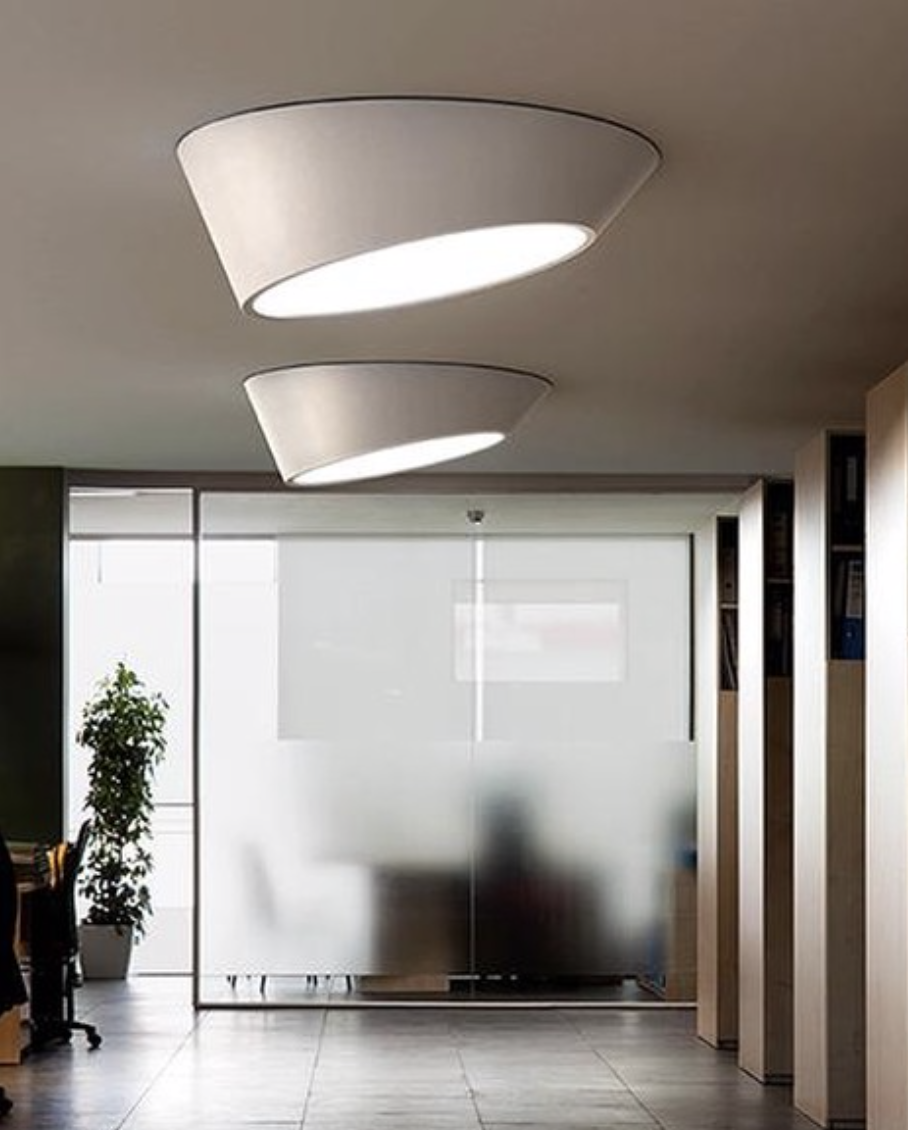 Plafón de pantalla techo inclinado 9550 Marinisa Tela blanca filo cromo, para 3 bombillas STOCK DISPONIBLE EN - Electricidad Aranda - Lámparas en Almería