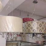 Lámpara de pantalla VENECIA color camel - piedra con cristal