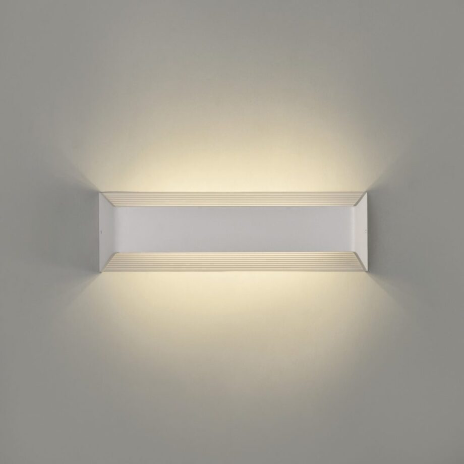 Aplique metal blanco texturado DECO 6w Led 3k 26cm  2074001 F Bright