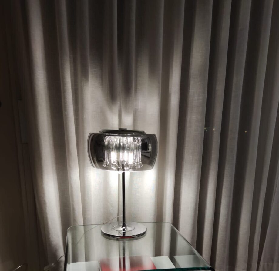 Lámpara sobremesa ARGOS cromo con 3 luces g9 Led y cristal fumé Schuller