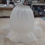 Tulipa de cristal salomónica mate de 17cm T-12 para pinza o rosca E27 Mercalámpara
