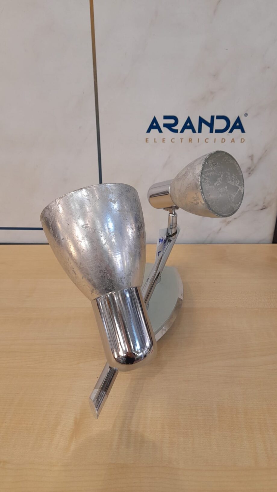 CYCLONE - Regleta dos focos orientables cromo para dos bombillas E14 y cristal pan de plata con interruptor