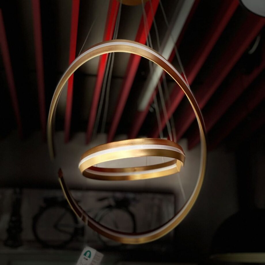 Lámpara ELIPSE doble oval dorada con 58W Led