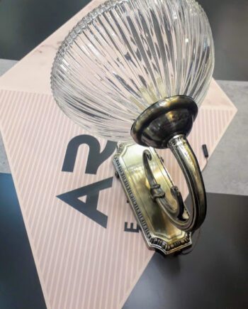 Aplique de pared bronce y tulipa de cristal, 4771-1AB Search Light. STOCK DISPONIBLE EN TIENDA