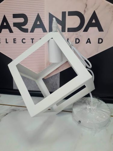 colgante-geometrico-blanco-cubo-blanco-acontract-comprar-en-tienda-de-lamparas-almeria-online-web-aranda-9200