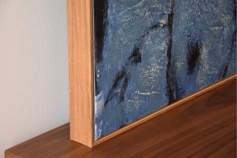 Pintura abstracta ACANTILADO sobre lienzo con marco negro