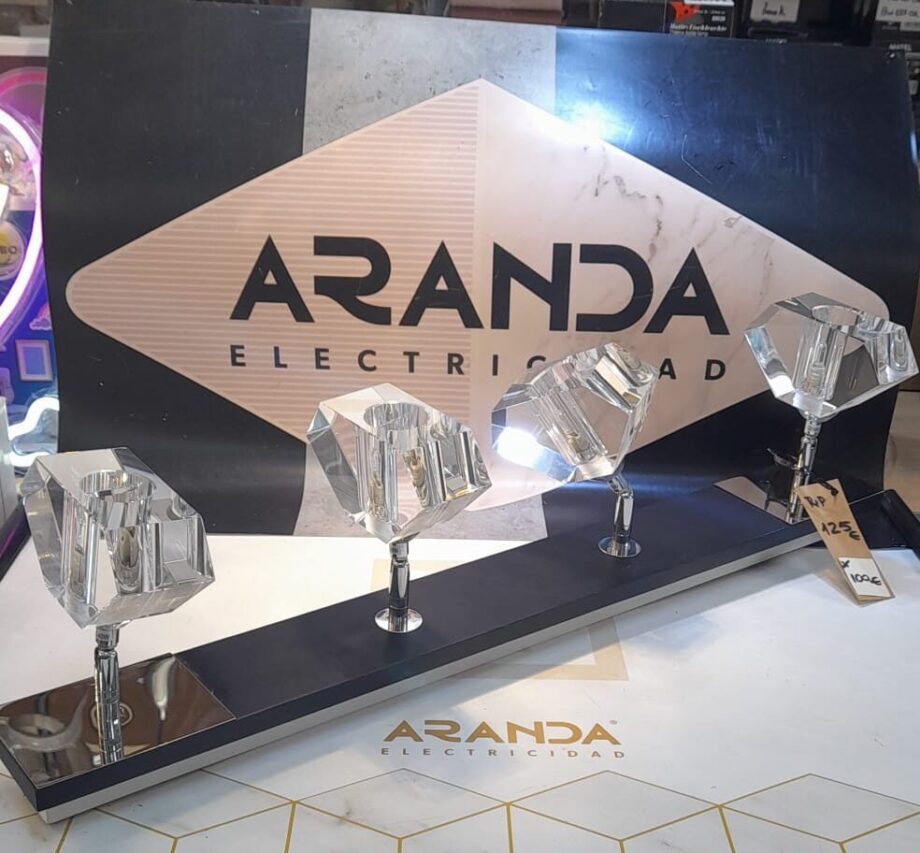 ELBASAN: Regleta 4 focos orientables madera wengué y cromo con tulipas de cristal, con 4 bombillas g9, R256 Miño. 68cm. STOCK DISPONIBLE EN TIENDA