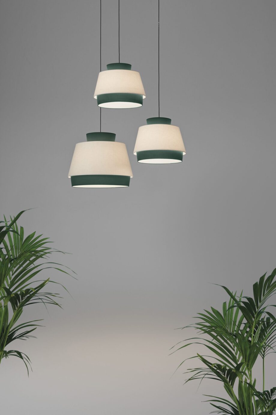 Colgante de pantalla ASPEN lino beige y verde 45cm con cable negro ACB Iluminación
