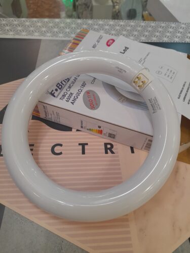 Tubo circular LED 15w 21,5cm luz blanca 6,5k a 220V 2601827 F Bright