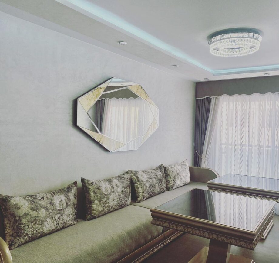 TREBIC: Plafón cuadrado cromo con cristales, 48W Led con luz neutra 4k, 125/2 Acontract-Luz, 55cm.
