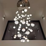 Espectacular Lámpara SPHERE con 55 luces en cromo cuero cobre con 288W Led  Dimable por BLUETOOTH Schuller