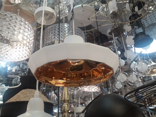 Colgante cristal GROVE acabado en blanco interior Oro E27 Amador Ledesma