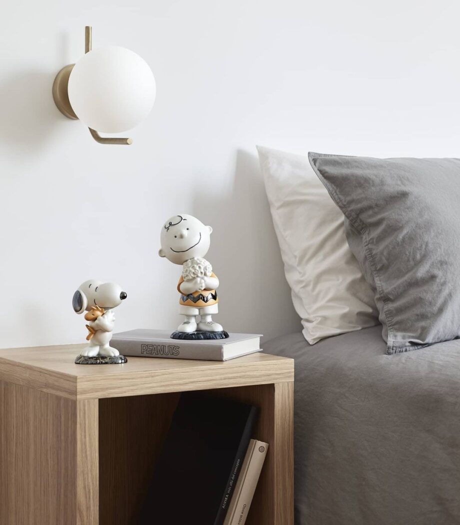 Aplique de pared MAUI con esfera opal mate con enfilaje oro viejo Acb Iluminación
