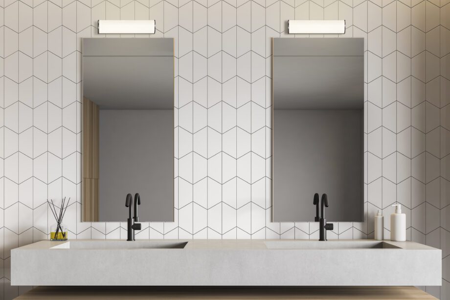 ALDO: Aplique cristal opal blanco con cromo con 18W Led en luz cálida 3k o neutra 4k con interruptor de selección, Ip44, A3432170C Acb Iluminación. 53cm.