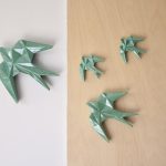 Escultura en ceramica, anduriña pajaro verde brillo pequeña 32cm, G4550V Vp Interiorismo.