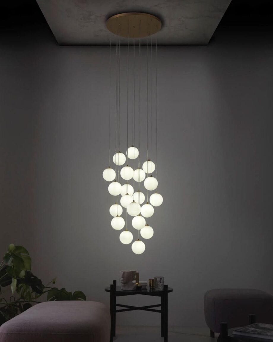 TOP: Lámpara Dorada con 20 esferas Opal, base 52cm 8555 Anperbar,  con 20 portalámparas g9 para bombillas Led. 400cm cable transparente regulable en altura. STOCK DISPONIBLE EN TIENDA