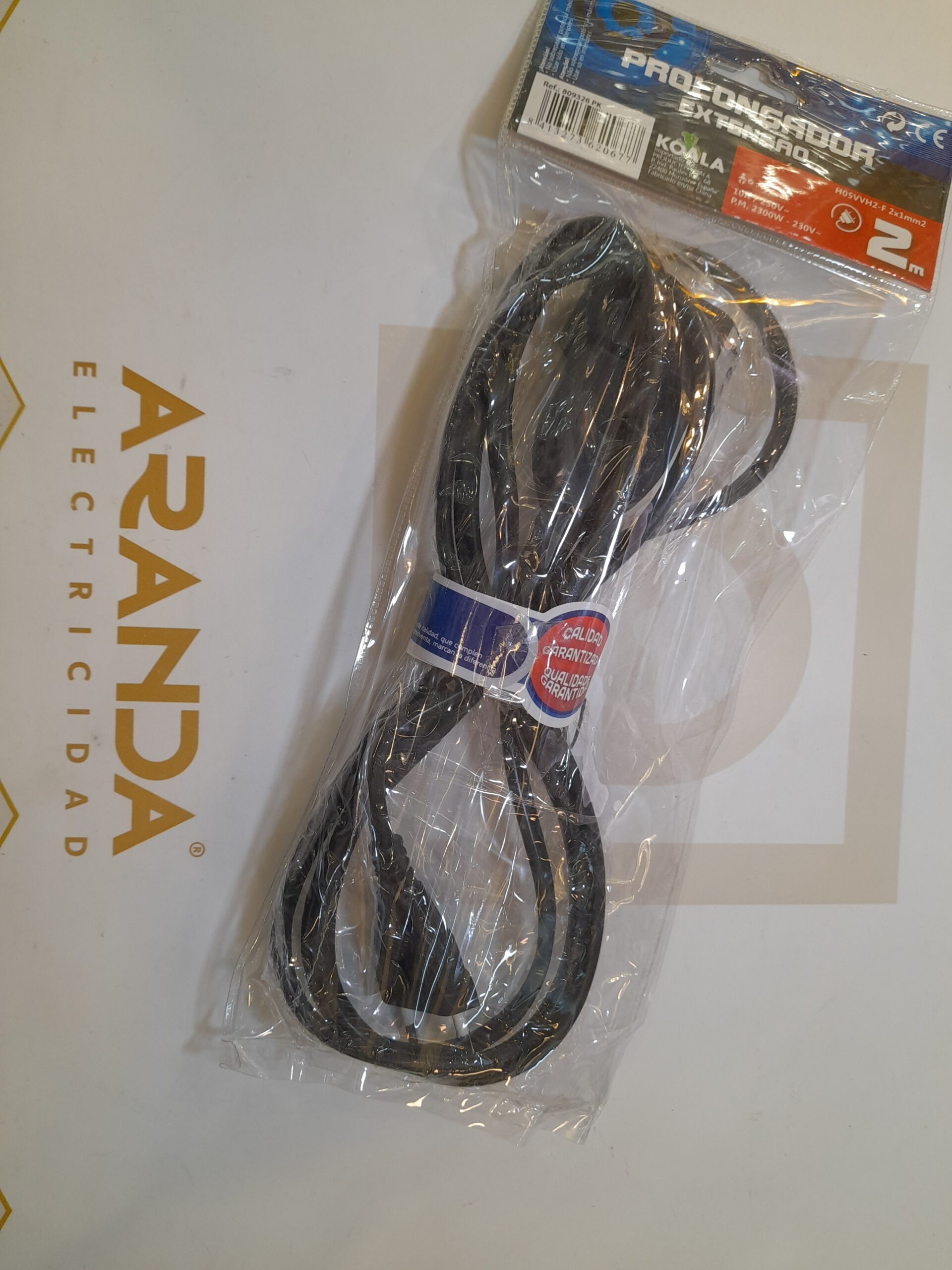 Prolongación / Alargadera cable redondo negro 2 x 1 mm de 2 metros Hepoluz.  STOCK DISPONIBLE EN TIENDA - Electricidad Aranda - Lámparas en Almería
