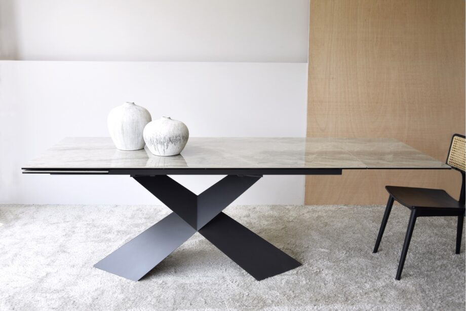 Mesa de comedor extensible Cerámico y metal, 180/270 x 90 , 34AC21915 Vp Interiorismo.