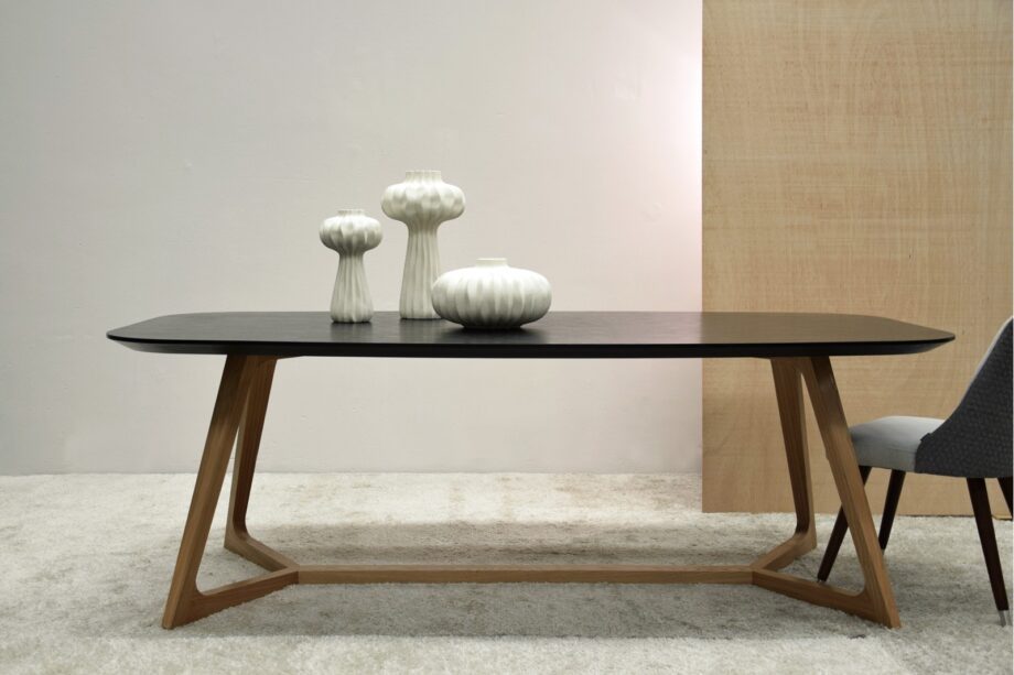 Mesa de comedor rectangular Fresno negro 220 x 110cm , 34AC733N Vp Interiorismo. Ultimas unidades