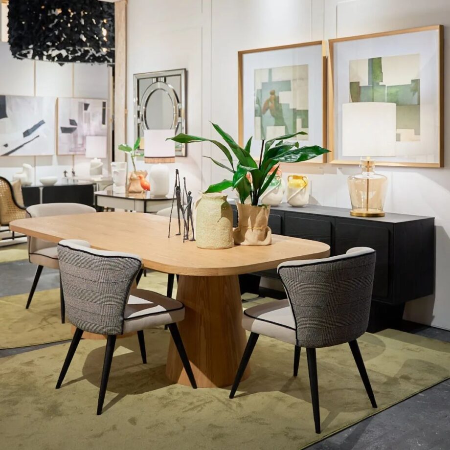 Mesa de comedor DOLMEN de madera fresno natural VP Interiorismo