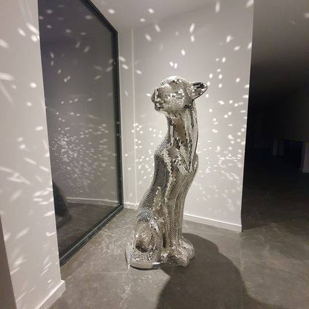 Figura decorativa BAGUIRA leopardo grande espejos Schuller