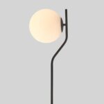 MAUI - Lámpara de pie negro con esfera opal mate para bombilla E27, H81631N Acb Iluminación