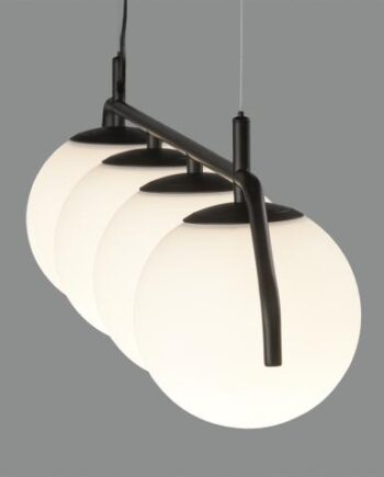 MAUI - Lámpara negra en línea colgante de 4 esferas opal,  C81634N Acb Iluminación, esferas opal mate con punto de luz desplazado.
