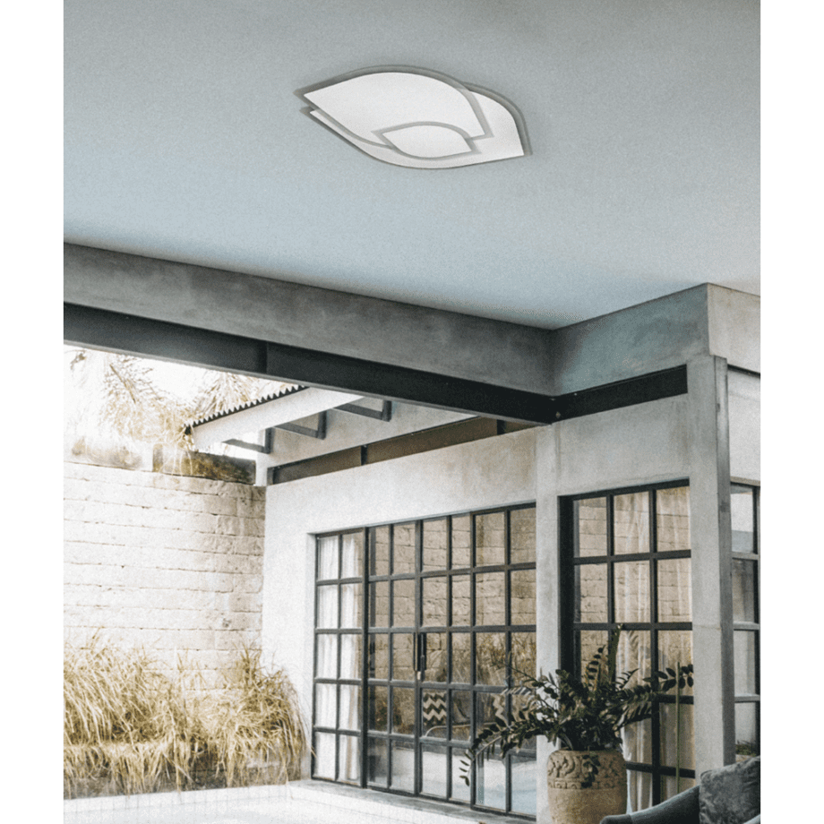 Plafón HOJAS blanco y acrílico con 67w Led y mando a distancia Acontract