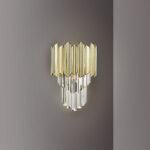 TIARA: Aplique de pared Oro y cristales transparentes, 605366 Schuller. Con 1 bombilla G9 Led, de 22 x 31 cm. Disponibilidad: 21/6/24