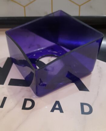 Tulipa de cristal cuadrada morada cortada en diagonal 11 x 11 base con agujero 5cm