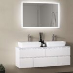 AMANZI: Espejo baño iluminado 43W Led luz cálida 3k con interruptor Touch,  A359610LP Acb Iluminación. 73 x 83cm.
