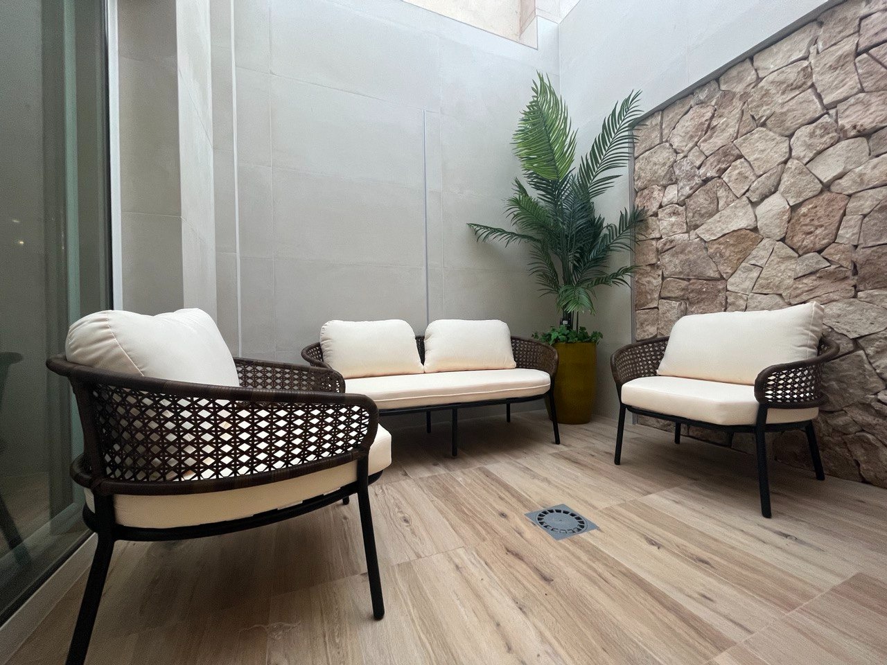 Muebles de Exterior Schuller archivos Electricidad Aranda Iluminación