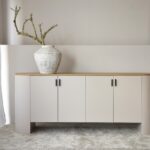 Aparador COLTEA gris arena y tapa roble con 4 puertas Vp Interiorismo