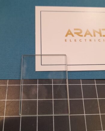 Cristal repuesto: transparente plano protector bombilla. Medida de 4 x 3 cm. STOCK EN TIENDA