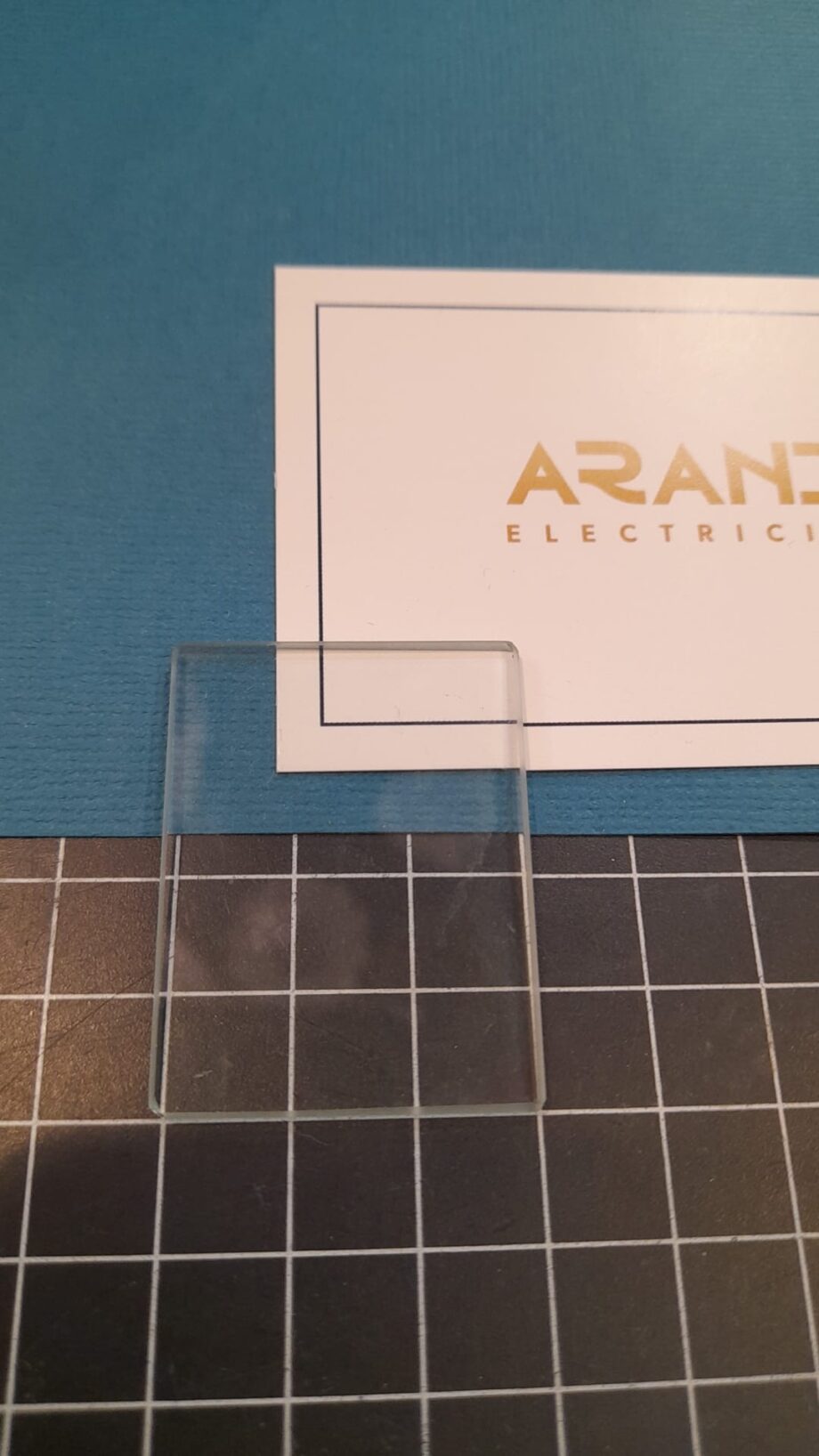 Cristal repuesto: transparente plano protector bombilla. Medida de 4 x 3 cm. STOCK EN TIENDA