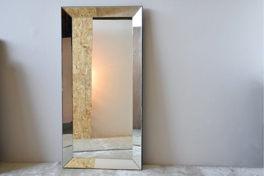 Espejo vestidor rectangular de suelo con marco de espejos