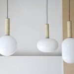 Lámpara de techo FORMAS colgante cristal oval y mármol travertino Vp Interiorismo