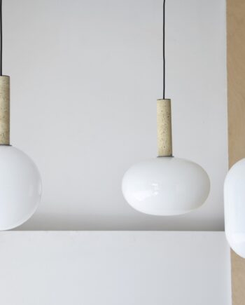 Lámpara de techo FORMAS colgante cristal oval y mármol travertino Vp Interiorismo
