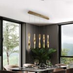 Lámpara en línea TWIST de 5 luces colgantes Oro cepillado con 50W Led