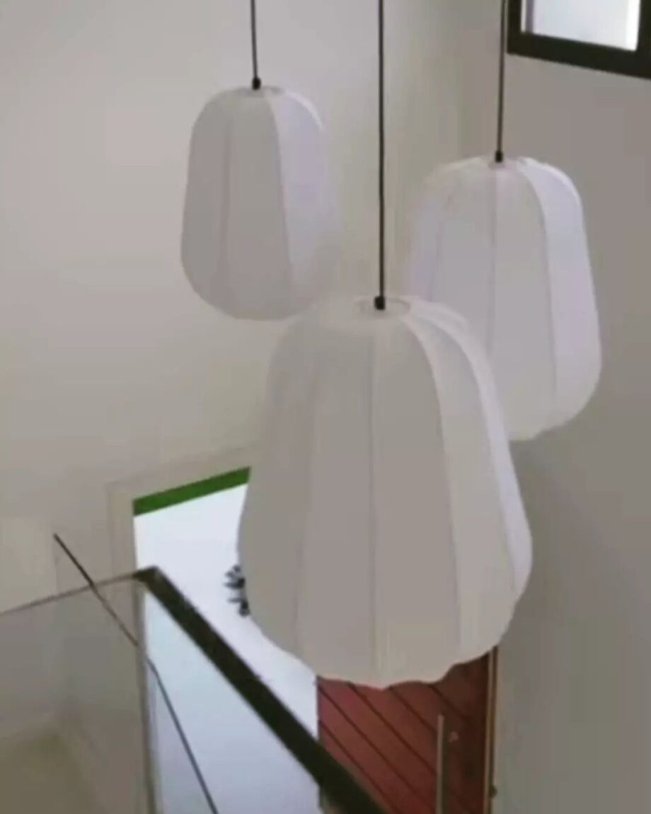 CACTUS: Colgante individual realizado en acero y licra, 1083 FOKOBU para bombilla E27 con 40cm diámetro.