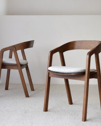 Set de dos sillas comedor NOA madera fresno marrón y gris