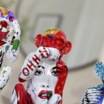 MONOS SABIOS - Set de 3 figuras de colores grafiti