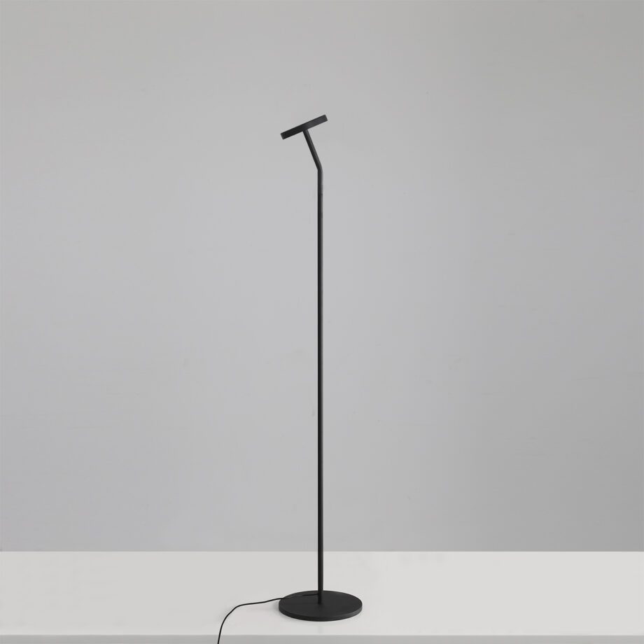 CORVUS: Lámpara de pie de base redonda negra, 7,5w Led luz cálida, H3945000N Acb Iluminación. 125cm altura.