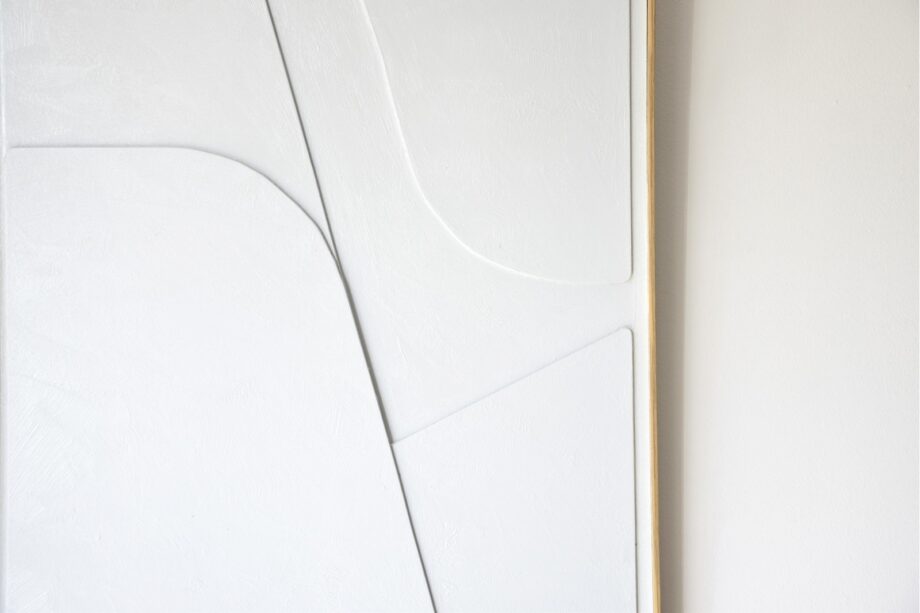 Cuadro RELIEVE GRIS CLARO N2 con marco de madera