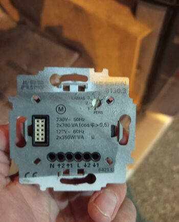 Mecanismo Niessen pulsador persiana 8130.3