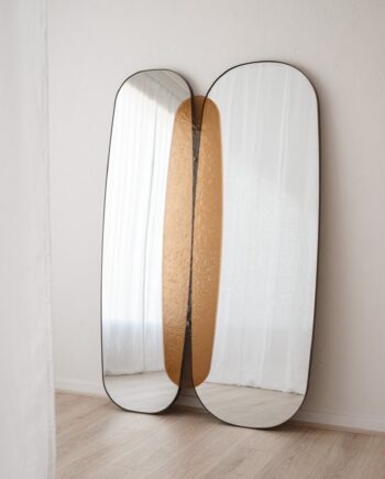 Espejo doble oval de suelo con vidrio ámbar VP Interiorismo