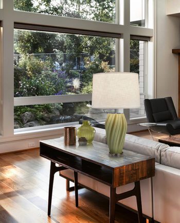 Lámpara sobremesa SALOME de cerámica impresa en 3D verde y pantalla textil blanca Schuller