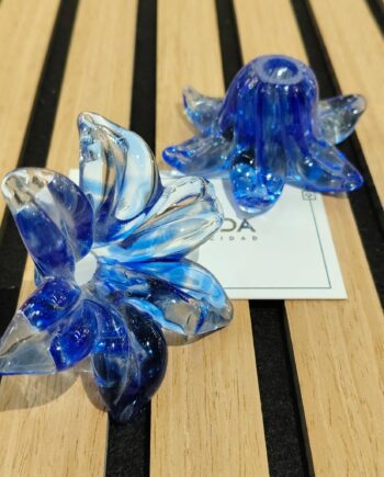 Tulipa de cristal flor abierta azul de 6 picos para agujero 0,9 cm G4